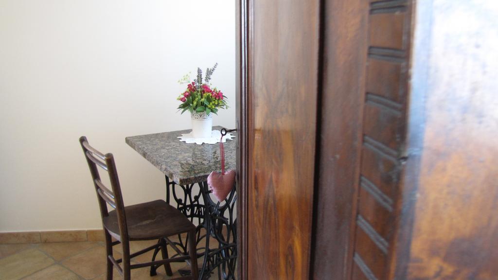 B&B La Zanzara Адриа Экстерьер фото